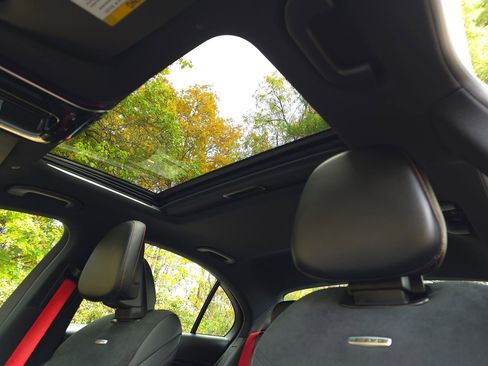 Used 2023 Mercedes-Benz C 43 AMG 4MATIC Sedan image 56