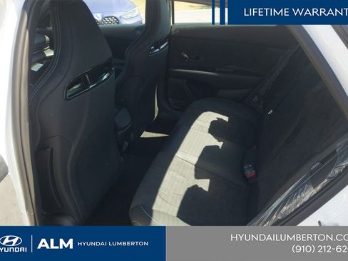 New 2026 Hyundai Elantra N FWD image 17
