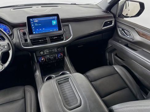 Used 2023 Chevrolet Tahoe Z71 w/ Luxury Package image 25