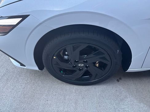 New 2026 Hyundai Elantra Sport FWD image 12