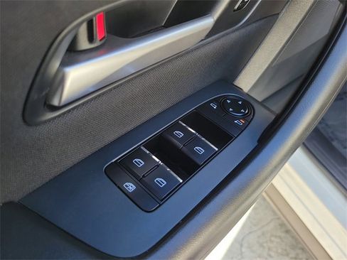 Used 2024 MAZDA CX-90 3.3 Turbo w/ Select Package image 12