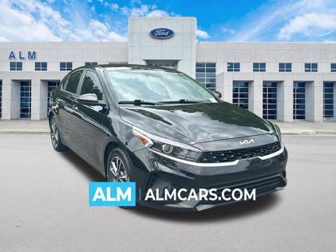 Used 2024 Kia Forte LXS FWD image 1