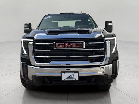Used 2025 GMC Sierra 2500 SLE w/ SLE Value Package; AWD/4WD image 11