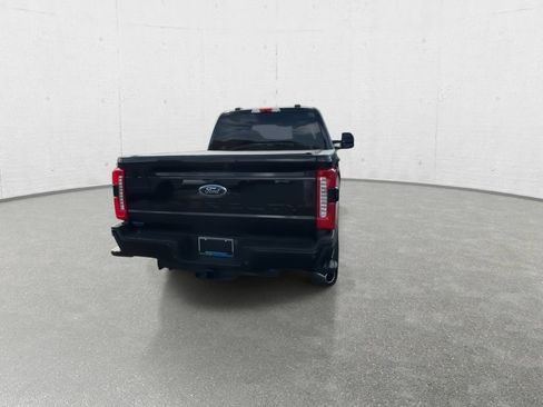 Used 2024 Ford F250 XLT w/ XLT Premium Package AWD/4WD image 2