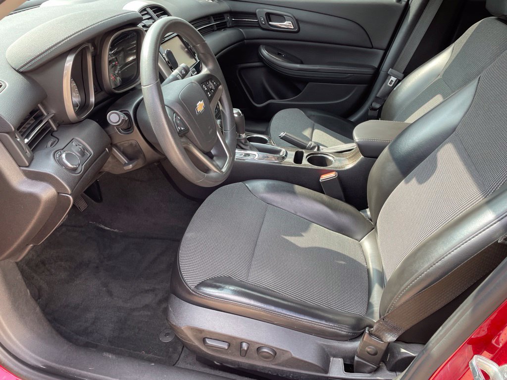 Used 2014 Chevrolet Malibu LT FWD image 9