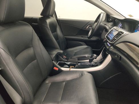 Used 2016 Honda Accord EX-L image 21