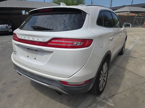 Used 2019 Lincoln MKC Reserve w/ MKC Climate Package FWD image 3
