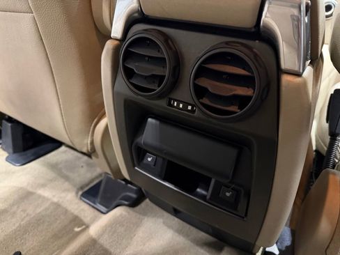 Used 2014 Land Rover LR4 HSE AWD/4WD image 54