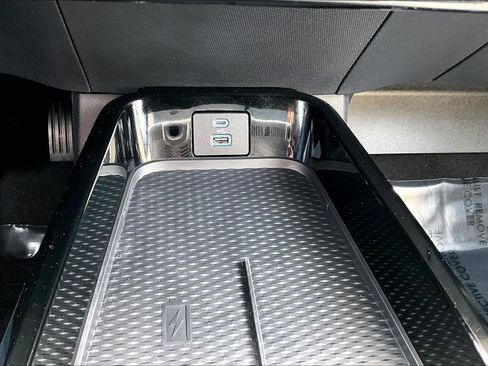 Certified 2022 Ford Mustang Mach-E Premium image 17