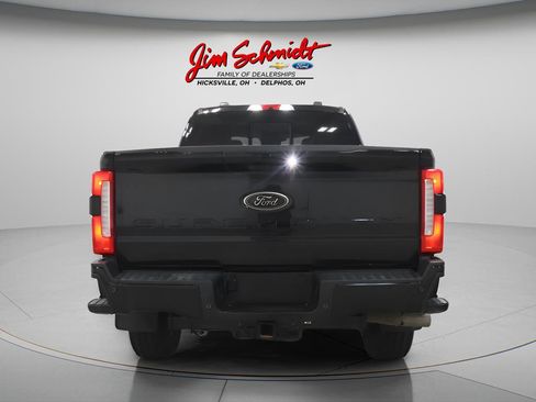 Used 2025 Ford F250 Lariat w/ Lariat Ultimate Package AWD/4WD image 5
