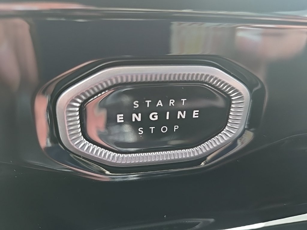 New 2026 Jeep Grand Cherokee Limited w/ Limited Altitude Package AWD/4WD image 66