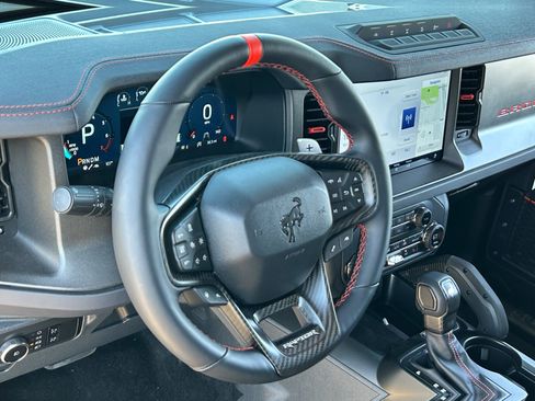 New 2025 Ford Bronco Raptor w/ Interior Carbon Fiber Pack AWD/4WD image 9