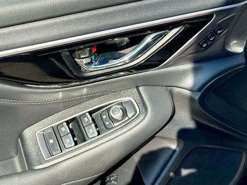 Certified 2025 Subaru Outback Limited AWD/4WD image 16