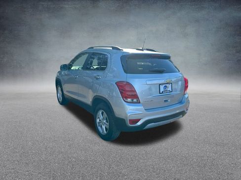 Used 2017 Chevrolet Trax LT w/ LT Convenience Package image 14