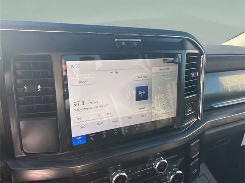 New 2026 Ford F250 Lariat w/ Black Appearance Package image 21