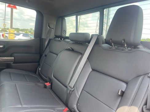 Used 2022 Chevrolet Silverado 1500 LTZ AWD/4WD image 15