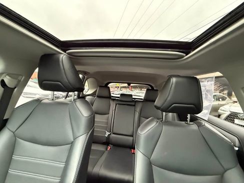Used 2022 Toyota RAV4 Limited image 27