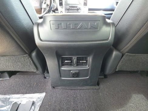Used 2017 Nissan Titan SV RWD image 25
