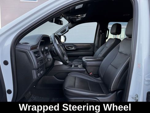 Used 2023 Chevrolet Tahoe Premier image 14