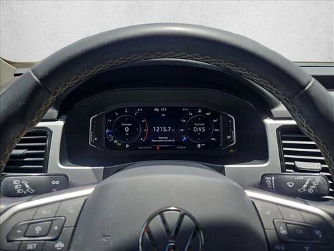 Used 2023 Volkswagen Atlas SE FWD image 11