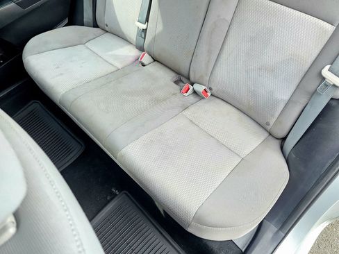 Used 2014 Toyota Corolla LE FWD image 48