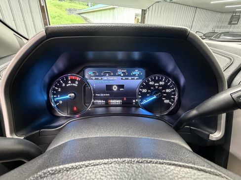 Used 2017 Ford F350 Lariat w/ Lariat Ultimate Package AWD/4WD image 23