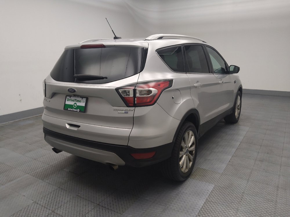 Used 2017 Ford Escape Titanium AWD/4WD image 9