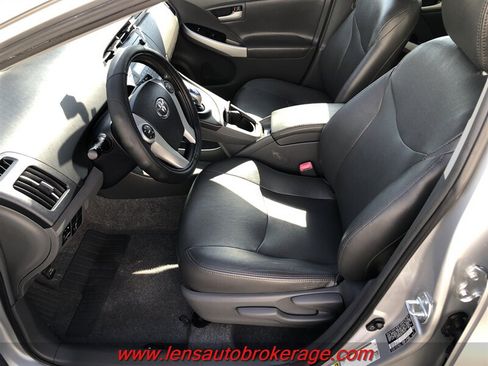 Used 2010 Toyota Prius FWD image 11