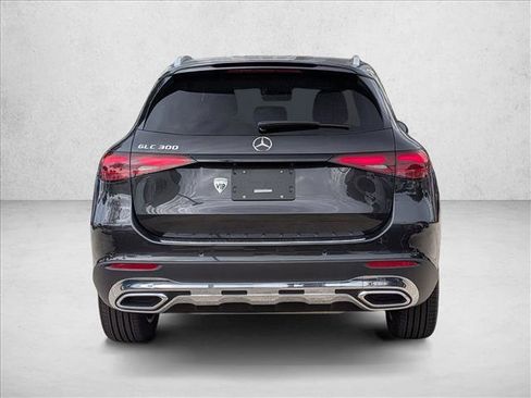 Certified 2026 Mercedes-Benz GLC 300 image 8