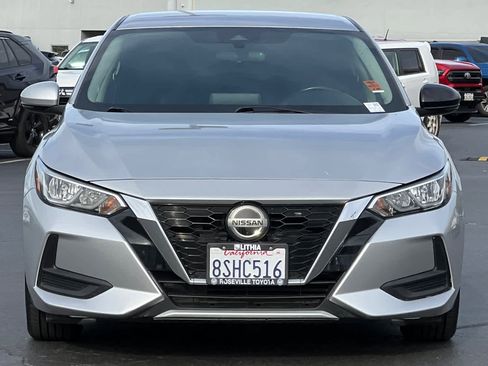 Used 2020 Nissan Sentra SV image 10