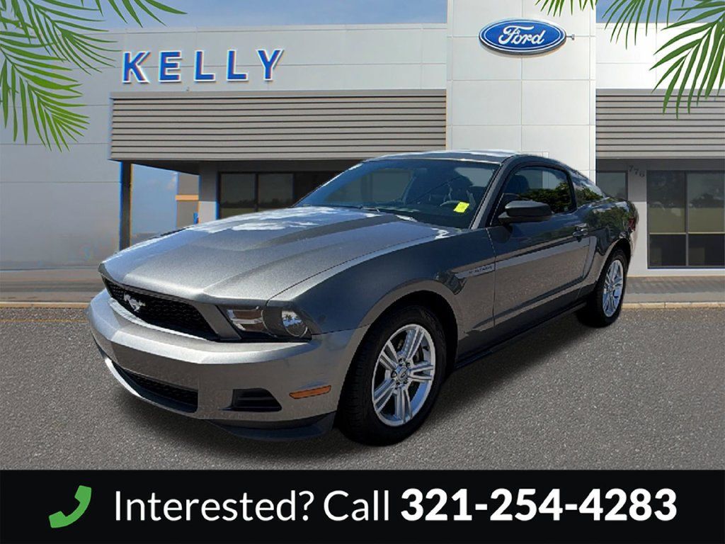 Used 2011 Ford Mustang Coupe RWD image 1