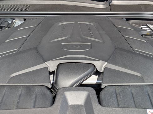 New 2026 Porsche Cayenne S image 30