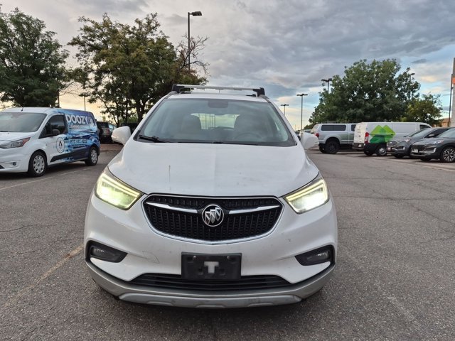 Used 2017 Buick Encore Essence FWD image 2