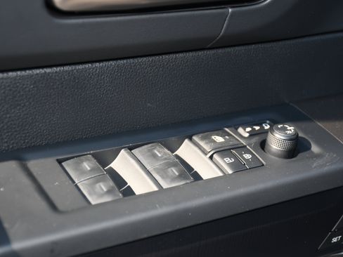 New 2026 Toyota Tundra Platinum image 6