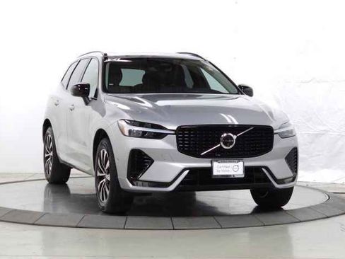 Certified 2025 Volvo XC60 B5 Plus AWD/4WD image 1