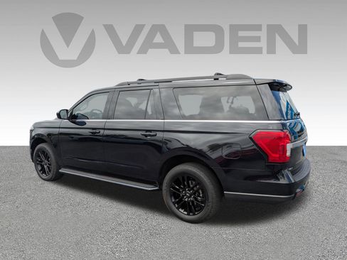 Used 2022 Ford Expedition Max XLT image 27