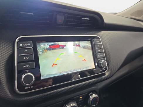 Certified 2025 Nissan Kicks Play S image 22