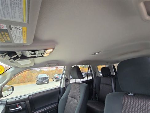 Used 2020 Toyota 4Runner TRD Off-Road Premium image 19