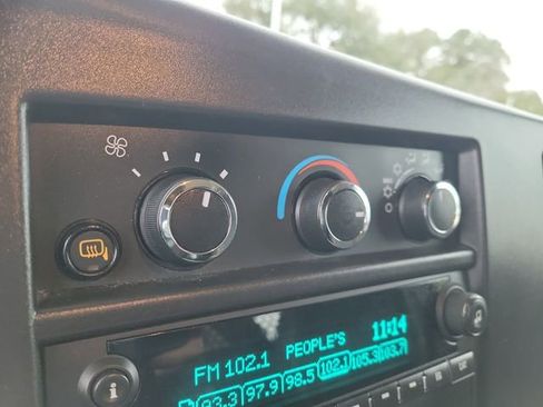 Used 2024 GMC Savana 2500 w/ Driver Convenience Package image 23