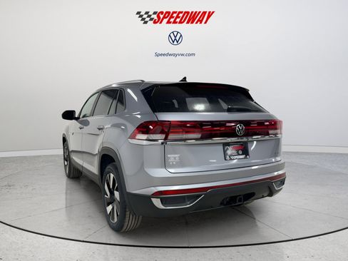New 2026 Volkswagen Atlas Cross Sport SE AWD/4WD image 5