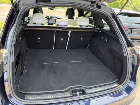 Used 2023 Mercedes-Benz GLC 300 4MATIC image 26