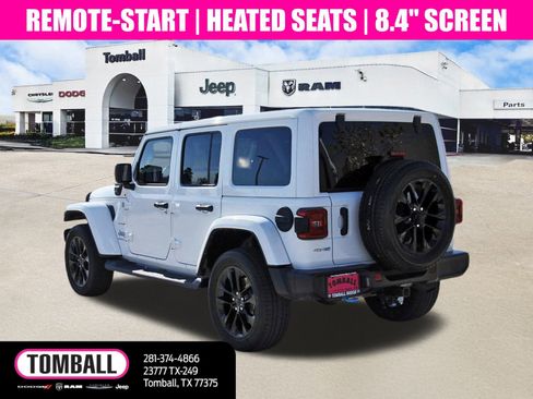 Used 2023 Jeep Wrangler Unlimited Sahara w/ Cold Weather Group image 5