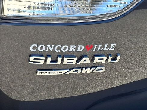 Certified 2023 Subaru Forester Limited AWD/4WD image 32