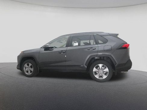 New 2025 Toyota RAV4 XLE image 20