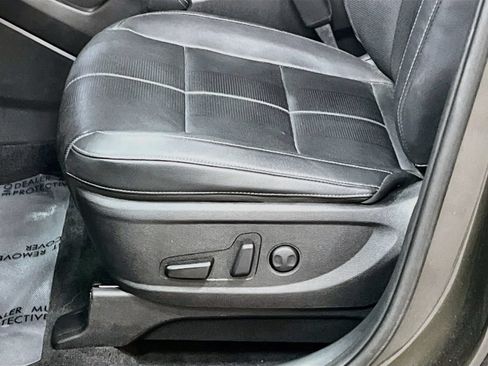 Used 2021 Kia Telluride EX AWD/4WD image 19