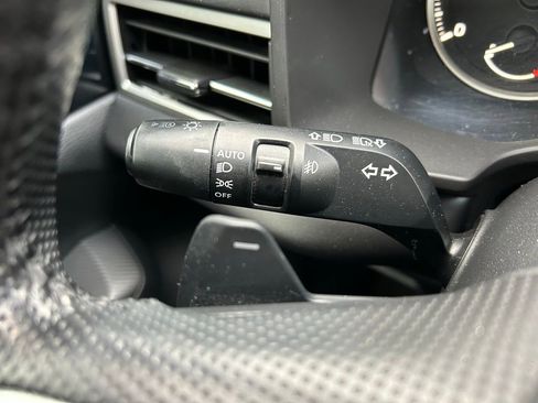 Used 2022 Mitsubishi Outlander SE image 22