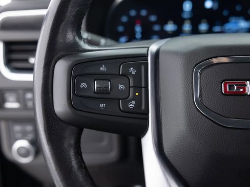 Used 2022 GMC Yukon XL SLT w/ SLT Luxury Package image 42