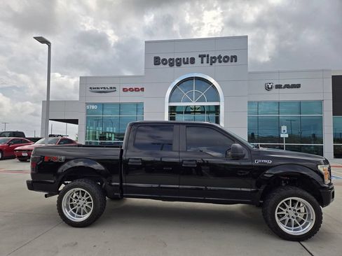 Used 2019 Ford F150 XL w/ Equipment Group 101A Mid AWD/4WD image 2