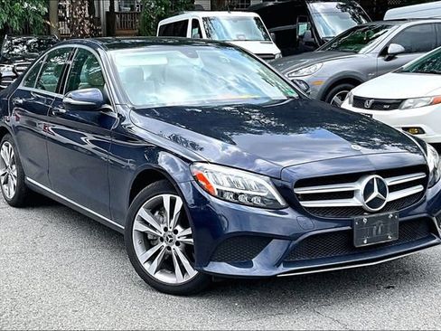 Used 2019 Mercedes-Benz C 300 4MATIC Sedan image 1
