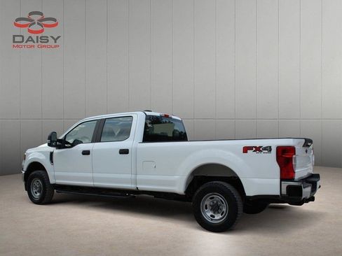 Used 2022 Ford F250 XL w/ Power Equipment Group AWD/4WD image 7